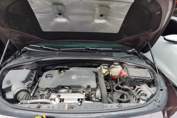 别克 君越 2018款 20T 精英型局部细节24