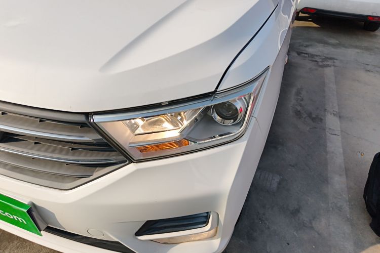 五菱汽车 五菱宏光 2019款 1.5L S标准型国VI LAR局部细节36