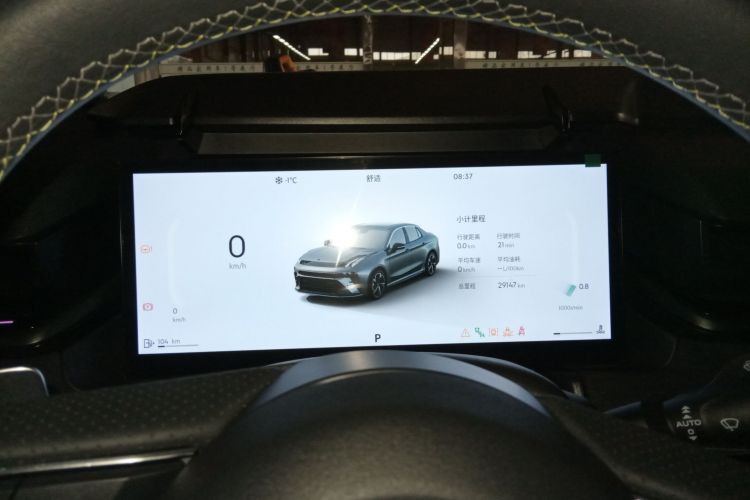 领克03 2025款 1.5TD DCT冠军版Pro中控内饰14