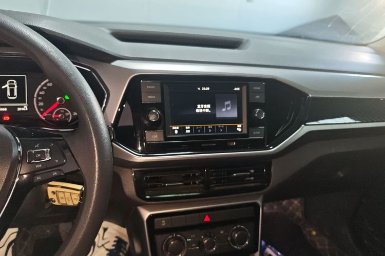 大众 途铠 2019款 280TSI DSG舒适版局部细节16