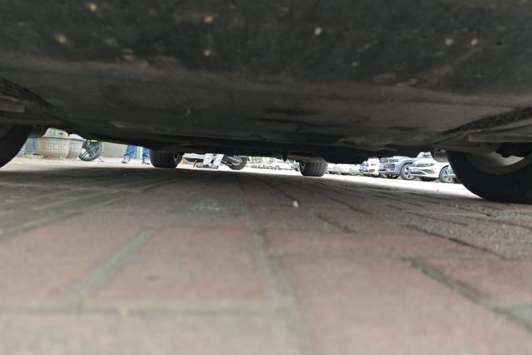 奥迪A6L 2017款 TFSI 技术型局部细节9008