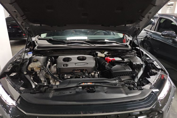 福特 蒙迪欧 2023款 EcoBoost 180 豪华型局部细节24