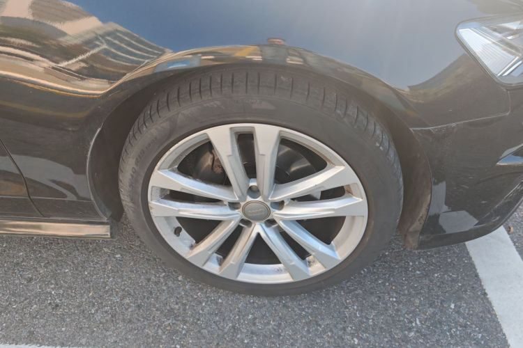 奥迪A6L 2018款 35 TFSI 典藏版车身外观6007