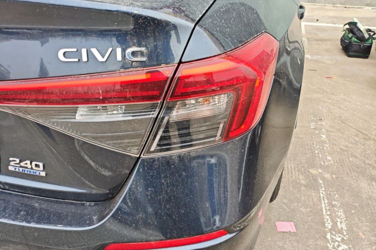 本田 思域 2022款 240TURBO CVT劲动版车身外观6006