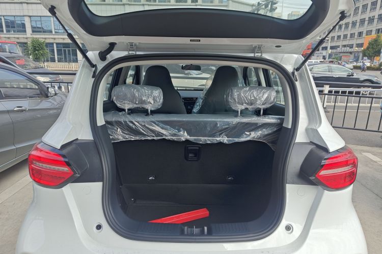 零跑汽车 零跑T03 2025款 310舒享版机舱底盘23