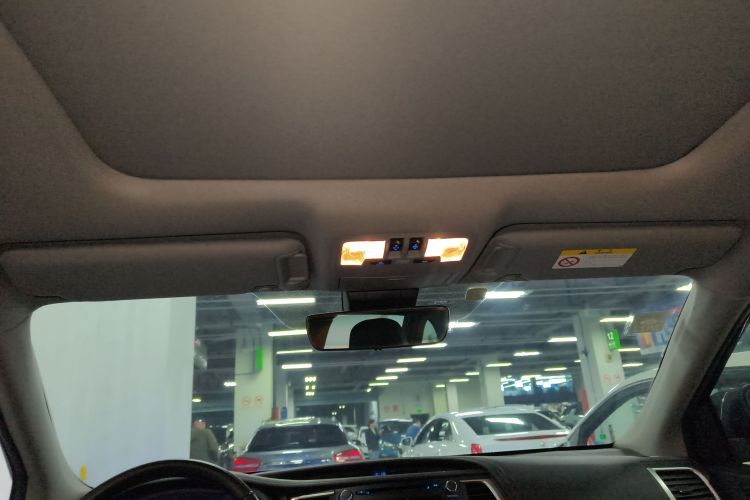 丰田 汉兰达 2018款  2.0T 两驱豪华版 7座 国VI局部细节22