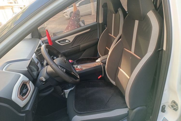 思皓 花仙子 2021款 302km 时尚型 31.4kWh局部细节19