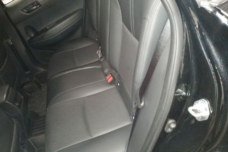 丰田 锋兰达 2024款 2.0L CVT精英版中控内饰7004