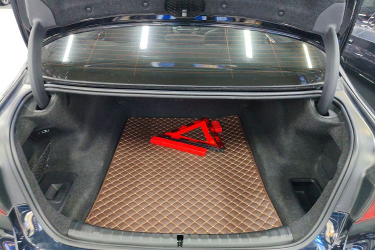 宝马5系 2019款 525Li M运动套装局部细节23