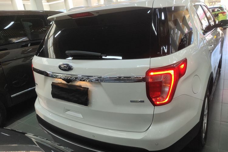 福特 探险者（平行进口） 平行进口2.3自动 车身外观6