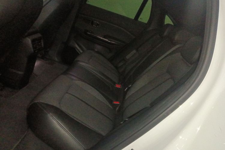 蔚来EC6 2020款 605KM 运动版中控内饰21