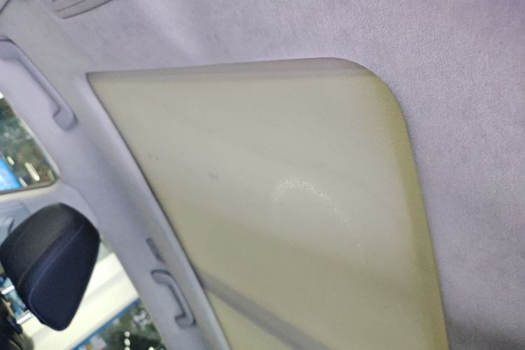 红旗HS7 2021款 2.0T DCT两驱智联旗畅版中控内饰22