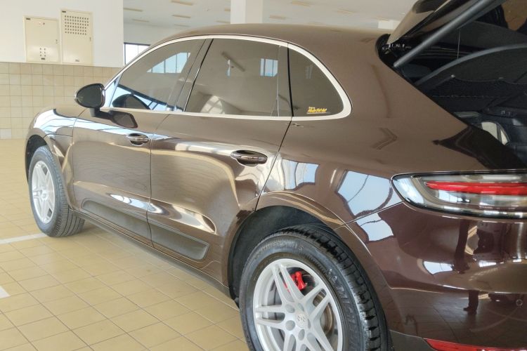 保时捷 2018款 Macan 2.0T车身外观4