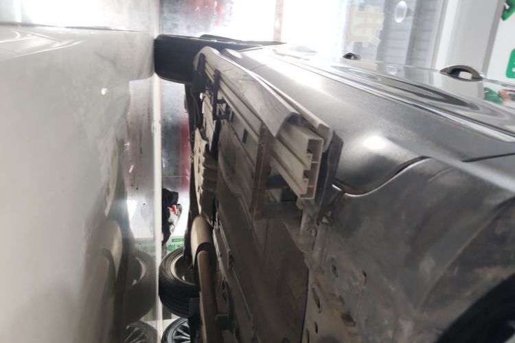 福特 翼虎 2015款 2.0L GTDi 四驱尊贵型局部细节9001