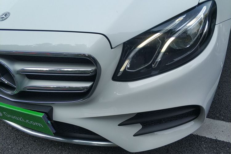 奔驰E级 2018款 E 200 L 运动型局部细节36