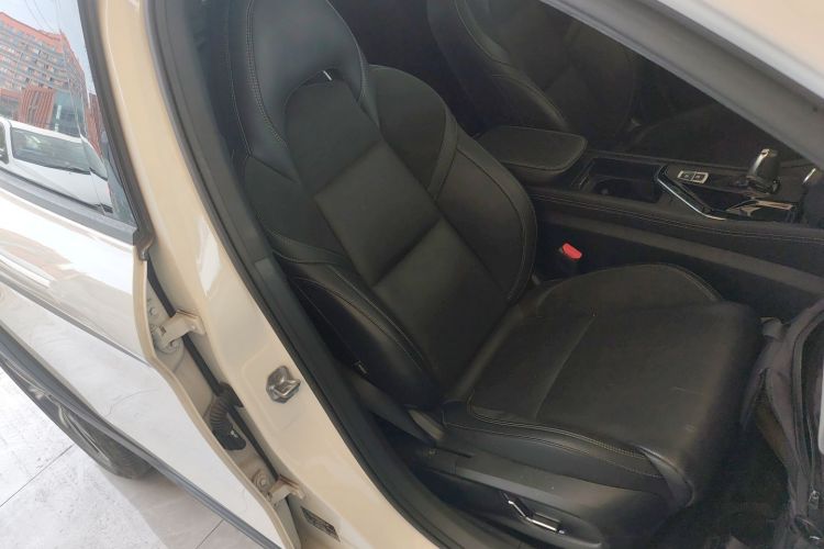 领克02 2021款 1.5TD DCT两驱劲 冠军版局部细节41