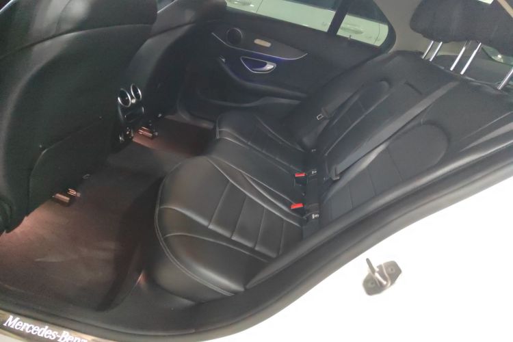 奔驰C级 2021款 C 200 L 时尚型运动版中控内饰21