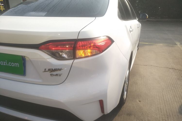 丰田 雷凌 2022款 185T CVT豪华版车身外观9