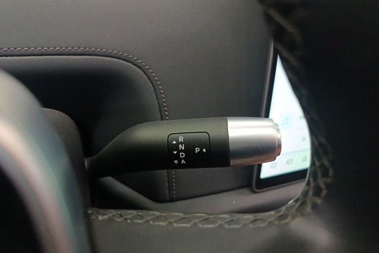 理想汽车 理想L9 2024款 Ultra中控内饰18