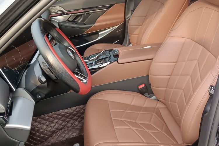 宝马5系 2024款 530Li 领先型 M运动套装局部细节19