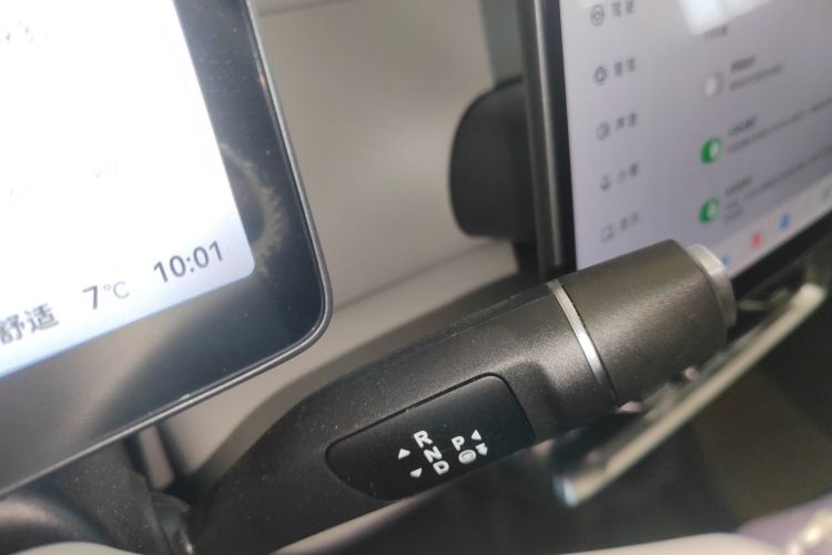 零跑汽车 零跑B10 2025款 510舒享版中控内饰18