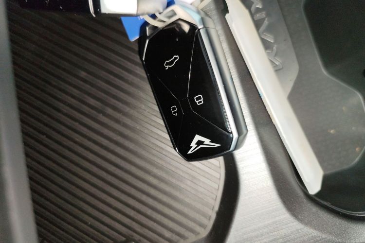 凯翼昆仑 2025款 1.5T 山峰版 5座中控内饰11