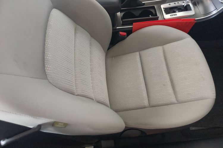 马自达6 2013款 2.0L 自动时尚型局部细节41