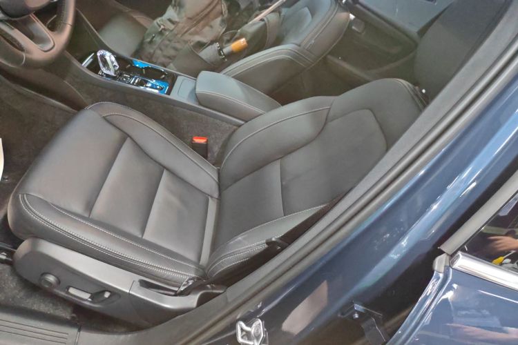 沃尔沃XC40 2021款 T4 四驱智远豪华版中控内饰19