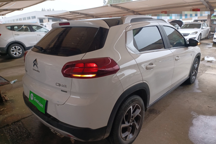 雪铁龙C3-XR 2019款 230THP DCT越领版车身外观7