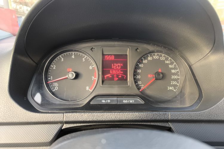 大众 捷达 2015款 1.4L 手动时尚型局部细节14