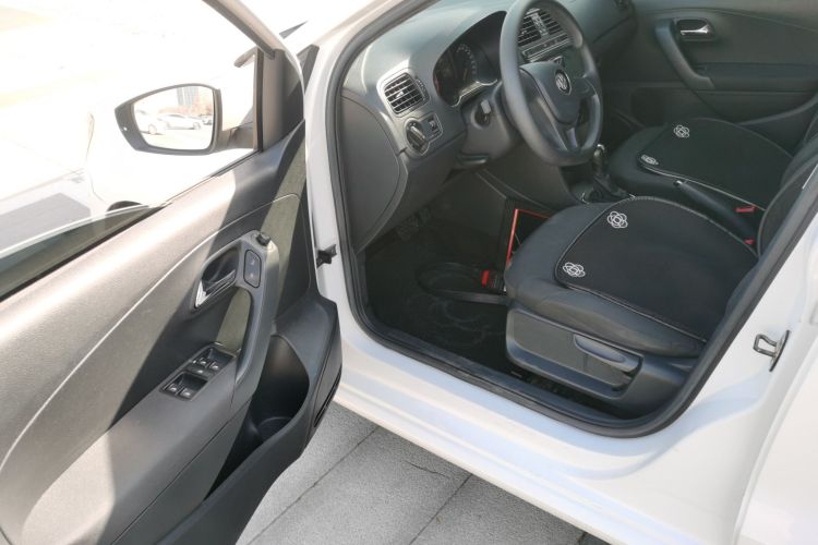 大众 Polo 2018款 1.5L 自动安驾型中控内饰7003