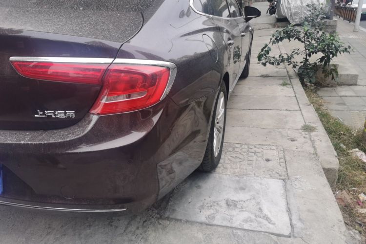 别克 君越 2016款 20T 精英型车身外观9