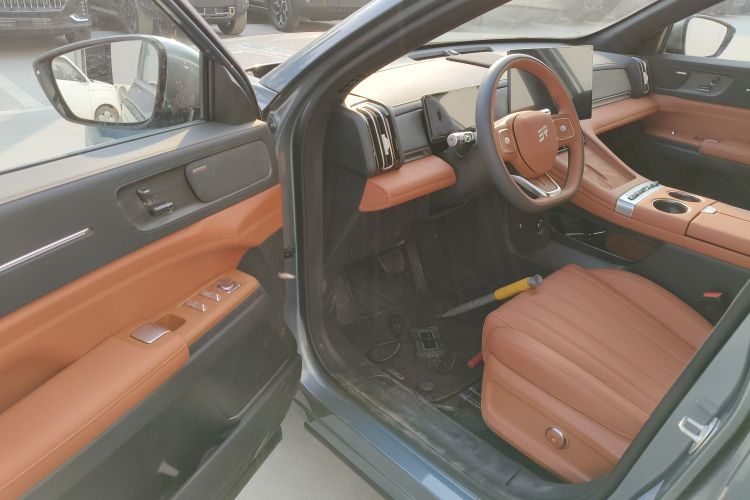 捷途X70L 2026款 2.0TD 自动旗舰 7座中控内饰20