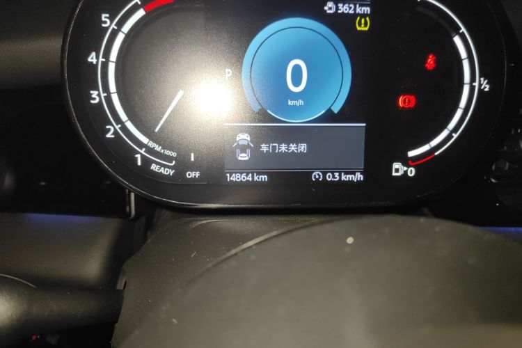 MINI 2022款 改款 1.5T COOPER 艺术家中控内饰15