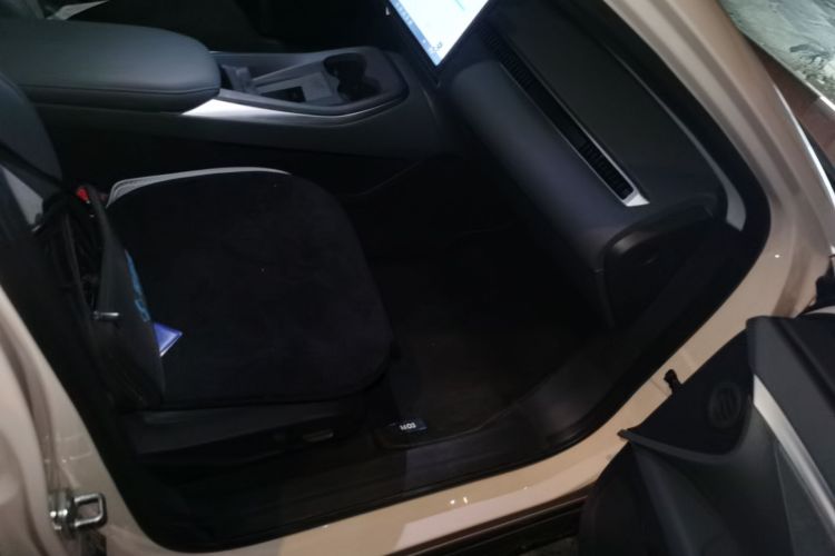 小鹏MONA M03 2024款 620 超长续航局部细节9005