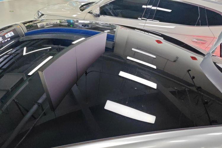 小鹏P7 2022款 670N+局部细节57