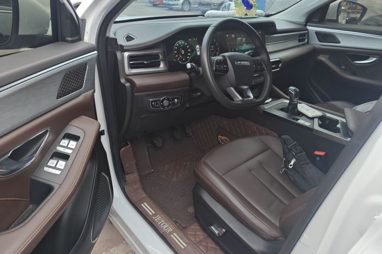 捷途X90 PLUS 2021款 1.5T 手动府邸 5座中控内饰7003