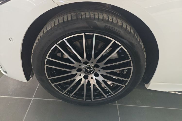 奔驰C级 2024款 C 260 L 运动版车身外观6007