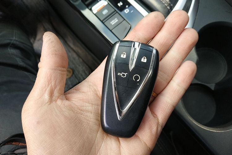 长安 逸动 2020款 PLUS 蓝鲸NE 1.4T GDI DCT尊贵型中控内饰7001