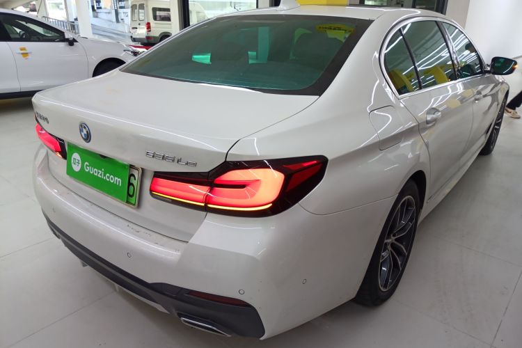 宝马5系新能源 2022款 535Le M运动套装车身外观6005