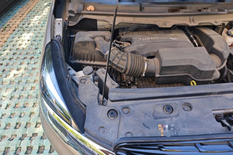 别克GL8 2022款 陆上公务舱 652T 豪华型局部细节9003