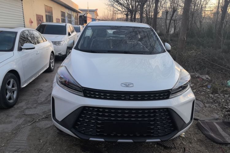 凯翼 炫界Pro 2021款 1.5T CVT劲尊版车身外观2