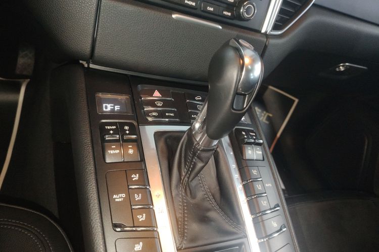 保时捷 2017款  Macan 2.0T局部细节18