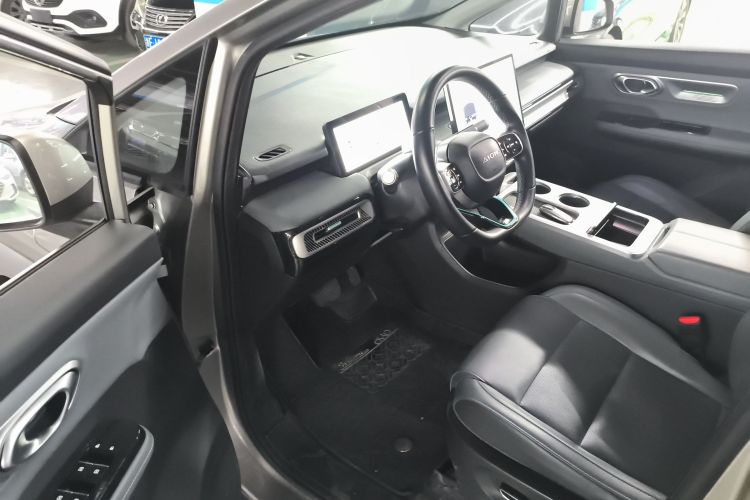 埃安 AION Y 2022款 Plus 80 智驾版中控内饰20