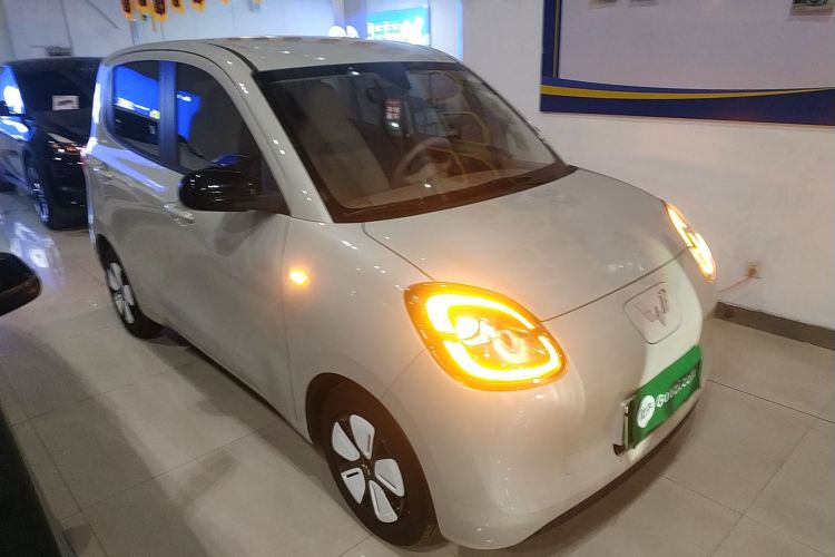 五菱汽车 宏光MINIEV 2025款 四门版 进阶款车身外观3