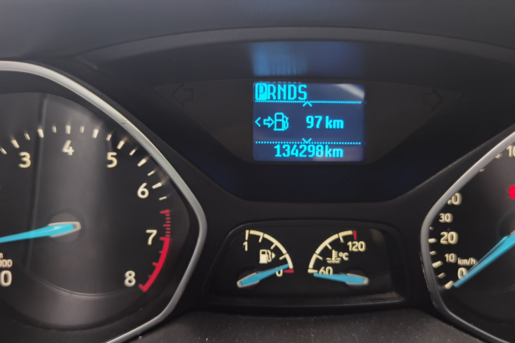 福特 福克斯 2015款 两厢 EcoBoost 125 自动超能风尚型中控内饰15