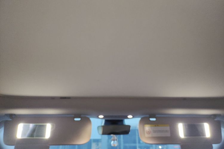 特斯拉 Model 3 2021款 标准续航后驱升级版中控内饰22