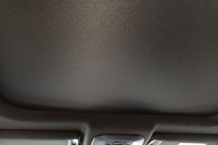 丰田 皇冠陆放 2021款 2.5L HEV四驱尊贵版中控内饰22