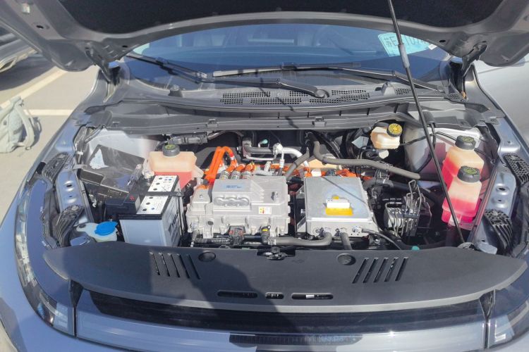 小鹏G3 2021款 G3i 460N机舱底盘24