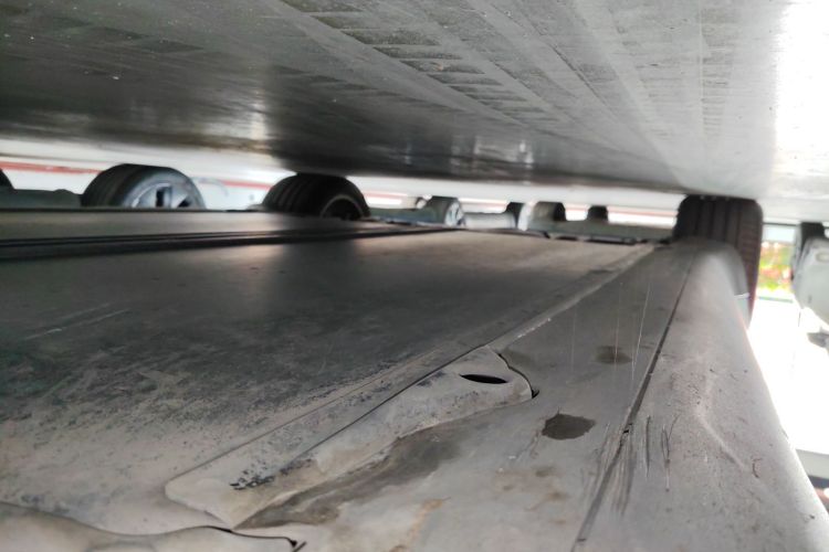 特斯拉 Model Y 2022款 改款 后轮驱动版局部细节9001